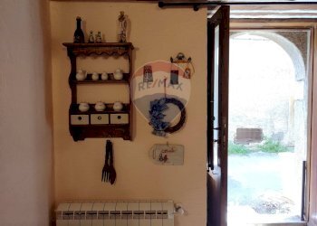 Dettagli - Casa indipendente Via Placido Fiore
 
21, Montalbano Elicona - foto 31