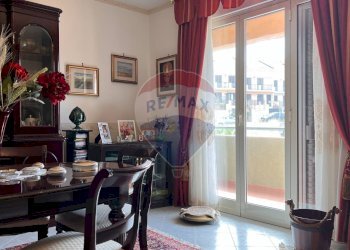 Sala da pranzo - Four-room apartment Via Domenico Fauscello
 
18, Messina - photo 3