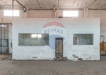 Casa all\'aperto - Capannone Via Bongiovanni
24, Ferrara - foto 8