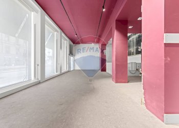 Parcheggio - Locale Commerciale Piazza Santa Francesca Romana
 
3, Milano - foto 5