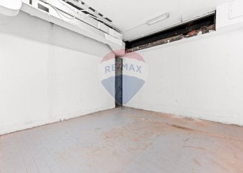 Terrazza - Locale Commerciale Piazza Santa Francesca Romana
 
3, Milano - foto 23