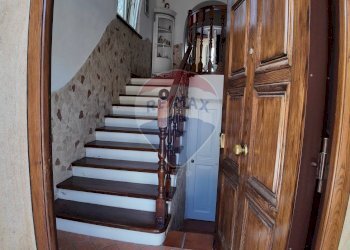 Scale - Villa Via Cavallo
 
13, Torre del Greco - foto 26