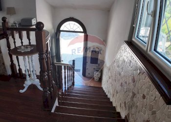 Scale - Villa Via Cavallo
 
13, Torre del Greco - foto 32