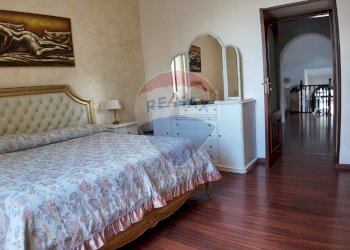 Camera / camera da letto - Villa Via Cavallo
 
13, Torre del Greco - foto 35