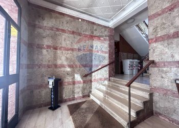 Ricezione / Lobby - Appartamento Via Guido De Ruggiero
 
52, Napoli - foto 3