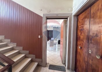 Scale - Appartamento Via Guido De Ruggiero
 
52, Napoli - foto 8