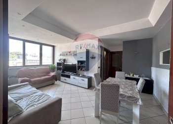 Sala da pranzo - Appartamento Via Guido De Ruggiero
 
52, Napoli - foto 9