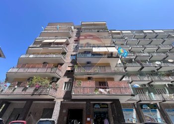 Edificio all\'aperto - Appartamento Via Guido De Ruggiero
 
52, Napoli - foto 29