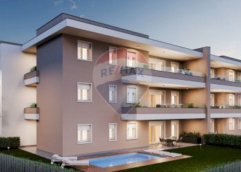 Edificio all\'aperto - Quadrilocale via luigi nono, Cornate d'Adda - foto 5