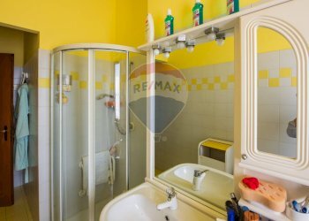 Bagno - Trilocale Via Roma
 
106, Treviolo - foto 11