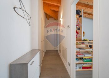 Hall / corridoio - Attic Bergamo - photo 15