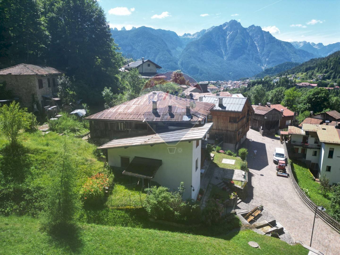 Vista delle montagne - Casa semi indipendente Via Rizzios
 
46, Calalzo di Cadore - foto 1