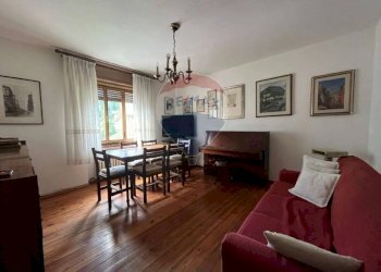 Sala da pranzo - Casa semi indipendente Via Rizzios
 
46, Calalzo di Cadore - foto 3