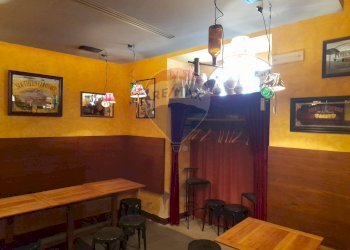 Sala da pranzo - Commercial Premises Via Oberdan
 
7, Ancona - photo 3