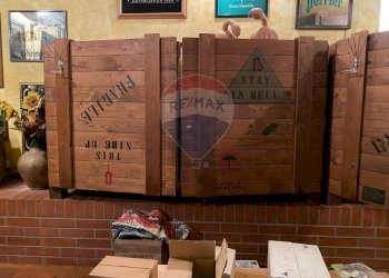 Dettagli - Commercial Premises Via Oberdan
 
7, Ancona - photo 14