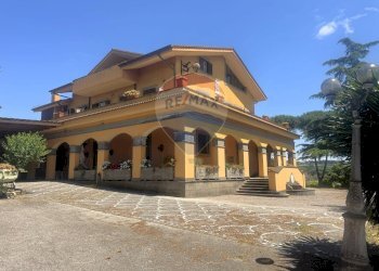 Casa all\'aperto - Villa Via della Tenutella
 
74, Albano Laziale - foto 1