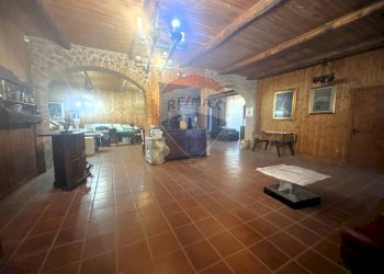 Sala da pranzo - Villa Via della Tenutella
 
74, Albano Laziale - foto 19