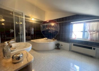 Bagno - Villa Via della Tenutella
 
74, Albano Laziale - foto 51