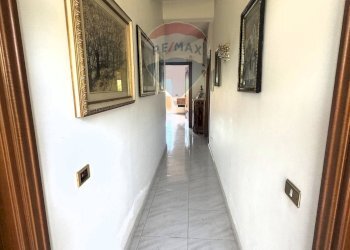 Hall / corridoio - Villa Via della Tenutella
 
74, Albano Laziale - foto 57
