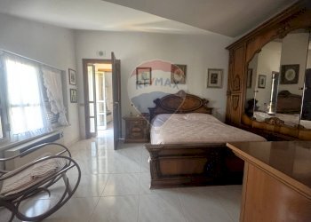 Camera / camera da letto - Villa Via della Tenutella
 
74, Albano Laziale - foto 58