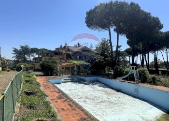 Piscina - Villa Via della Tenutella
 
74, Albano Laziale - foto 74