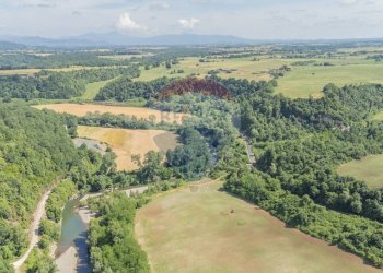 Vista delle montagne - Rustico Strada Provinciale 109 di Castro
 
snc, Ischia di Castro - foto 11