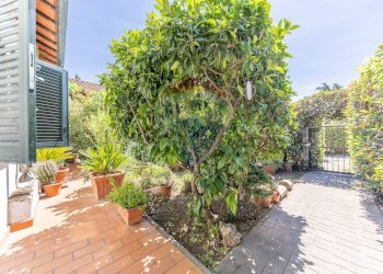 Giardino - Casa indipendente via calopezzati
 
291, Roma - foto 5