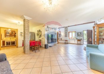 Soggiorno - Casa indipendente via calopezzati
 
291, Roma - foto 16