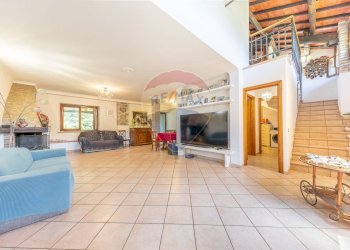 Soggiorno - Casa indipendente via calopezzati
 
291, Roma - foto 17