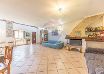 Soggiorno - Casa indipendente via calopezzati
 
291, Roma - foto 19