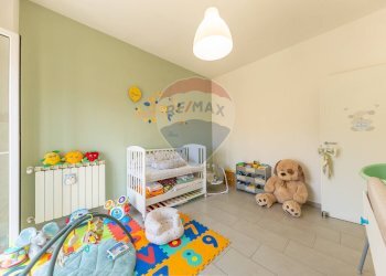 Camera / camera da letto - Three-room apartment Via Montelupo Fiorentino
47, Roma - photo 19