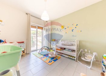 Camera / camera da letto - Three-room apartment Via Montelupo Fiorentino
47, Roma - photo 21