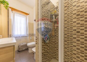 Bagno - Three-room apartment Via Montelupo Fiorentino
47, Roma - photo 25