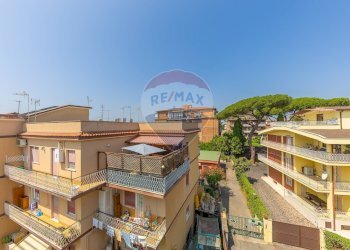 Edificio all\'aperto - Three-room apartment Via Montelupo Fiorentino
47, Roma - photo 30