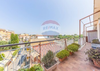 Balcone - Three-room apartment Via Montelupo Fiorentino
47, Roma - photo 40