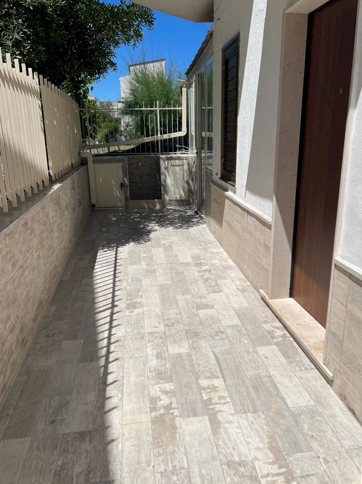 Foto 3 - Quadrilocale Via NAPOLI
 
12, Ischitella - foto 3