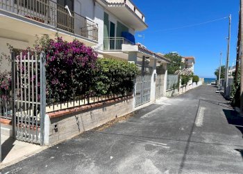 Foto 1 - Quadrilocale Via NAPOLI
 
12, Ischitella - foto 1