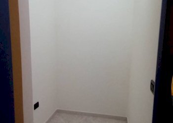 Foto 18 - Quadrilocale Via NAPOLI
 
12, Ischitella - foto 18