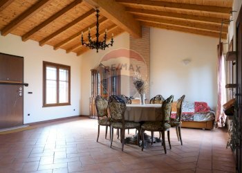 Sala da pranzo - Independent house Località Pontegrosso, Salsomaggiore Terme - photo 14