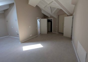 Foto 7 - Quadrilocale Via Mazzini
 
37, Rivoli - foto 7