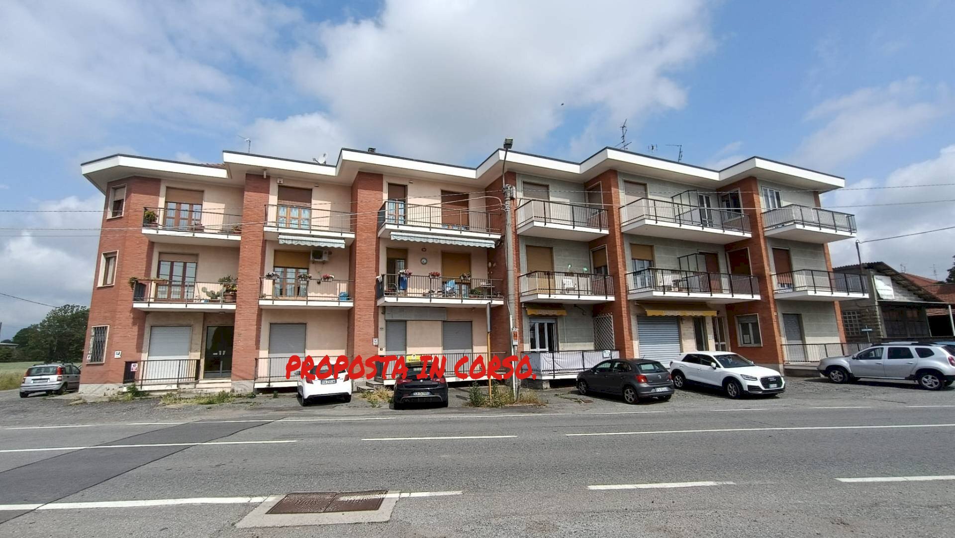 Foto 1 - Ufficio Via Torino
 
23, San Francesco al Campo - foto 1