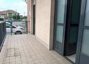 Foto 9 - Ufficio Via Torino
 
23, San Francesco al Campo - foto 9