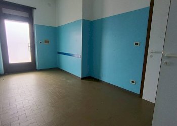 Foto 10 - Ufficio Via Torino
 
23, San Francesco al Campo - foto 10