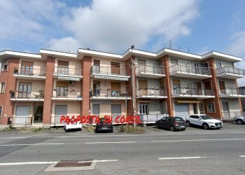 Foto 1 - Ufficio Via Torino
 
23, San Francesco al Campo - foto 1