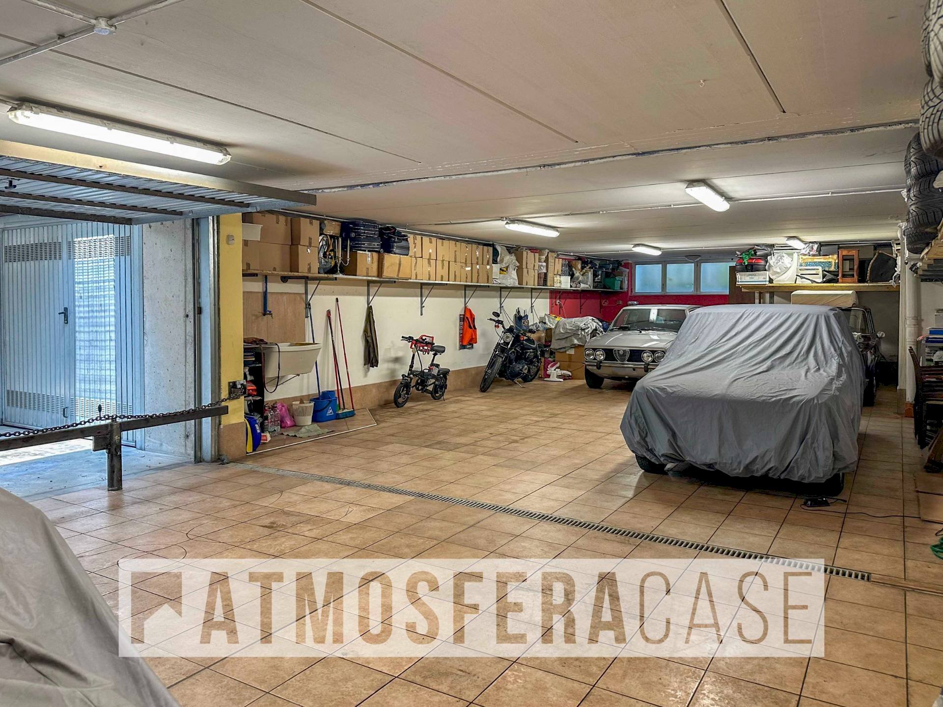 Foto 3 - Box Via Giuseppe Ungaretti
 
27, Bergamo - foto 3