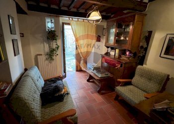 Soggiorno - Casa semi indipendente Loc Vicinato Partigliano
 
4, Borgo a Mozzano - foto 2