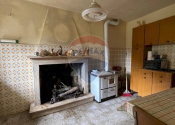 Soggiorno - Casa indipendente Bagni di Lucca - foto 13