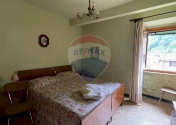 Camera / camera da letto - Casa indipendente Bagni di Lucca - foto 22