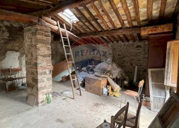 Stanza vuota - Casa indipendente Bagni di Lucca - foto 29