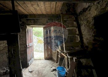 Dispensa di stoccaggio - Casa indipendente Bagni di Lucca - foto 40